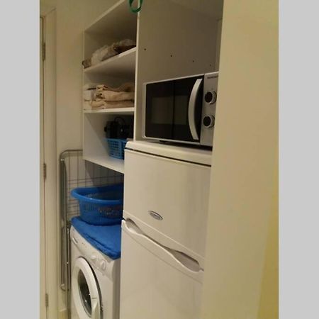 Entire Guest Suite Saint Julian's エクステリア 写真